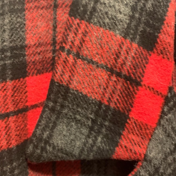 Black and red plaid Bedford fair lifestyles laser plus size - Picture 5 of 7